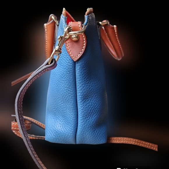 Dooney & Bourke Crossbody bag - Picture 4 of 4